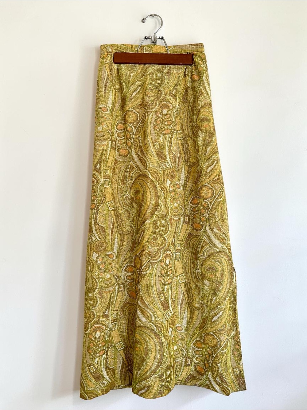 Vintage 1970s Psychedelic Abstract Flower Metallic Lurex High Waist Skirt